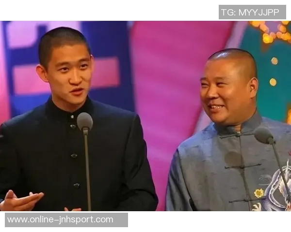 足球教练脸的背后故事揭示了成功与失败之间的微妙平衡与情感纠葛