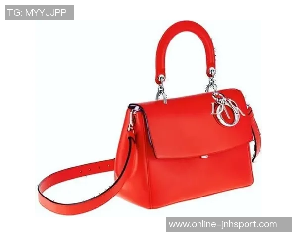 迪奥足球引领潮流探索运动时尚与竞技精神的完美结合